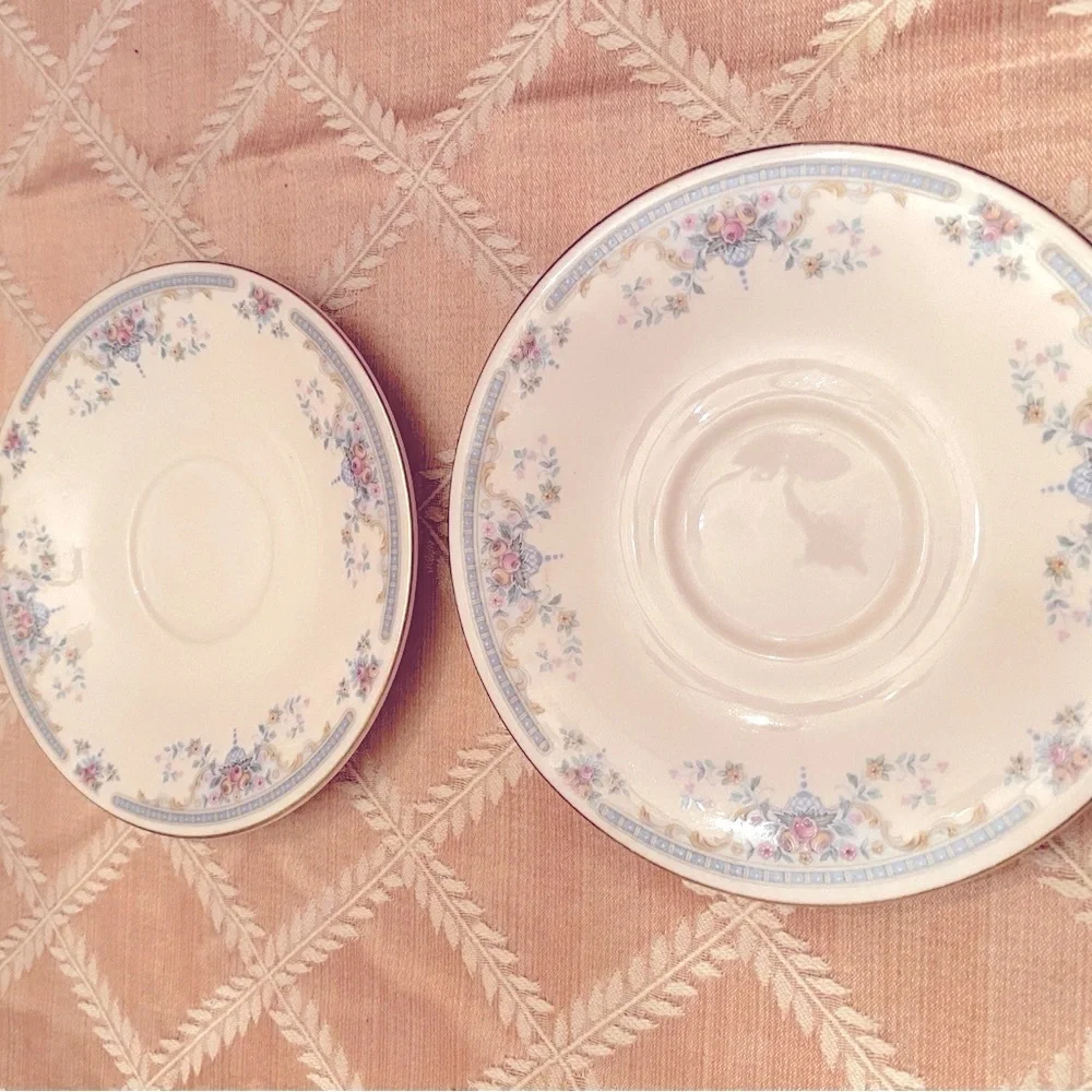 Royal Doulton Romance Collection Juliet Floral Saucer - Cream Blue set of 2